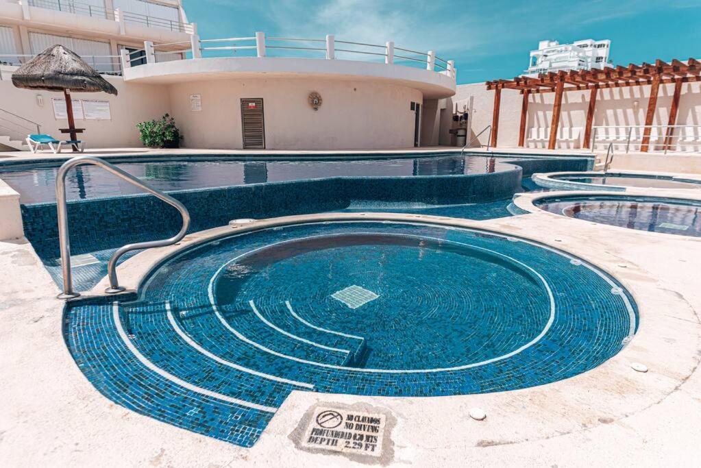 Cancun Marlin 32 Exterior foto
